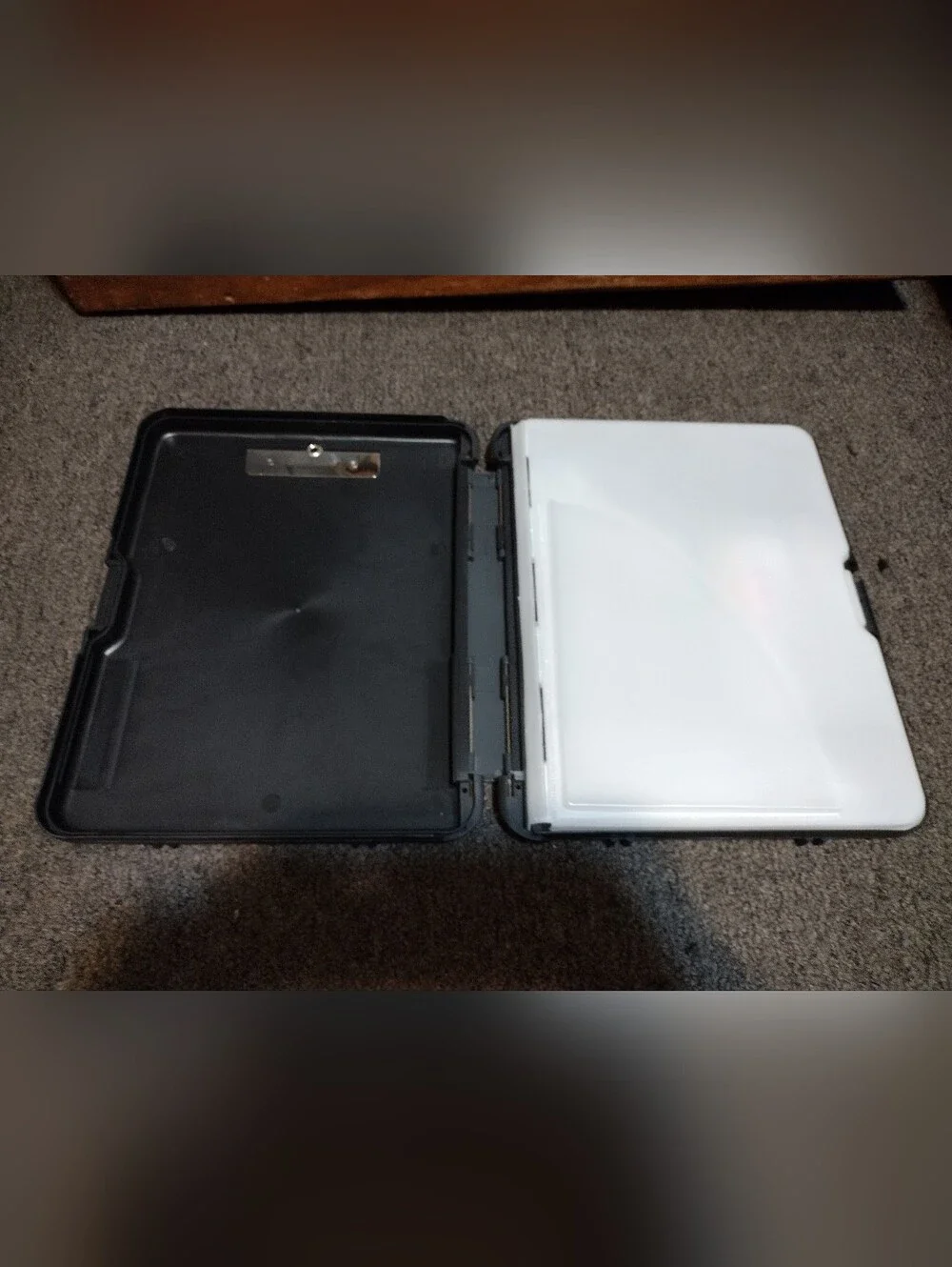 Saunders Black 2-Pocket Case With Clip Board